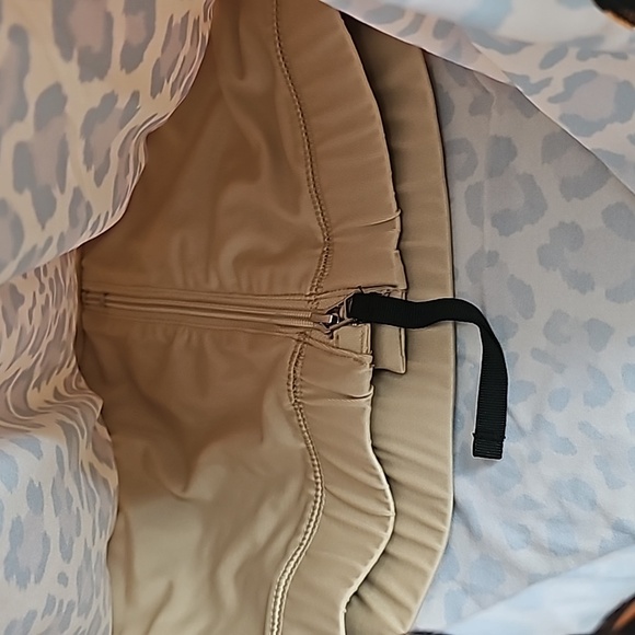 Cheata Equestrian Trotter Ultimate Compression Sport Tank Top Cheata Size LG NWT - Picture 7 of 8